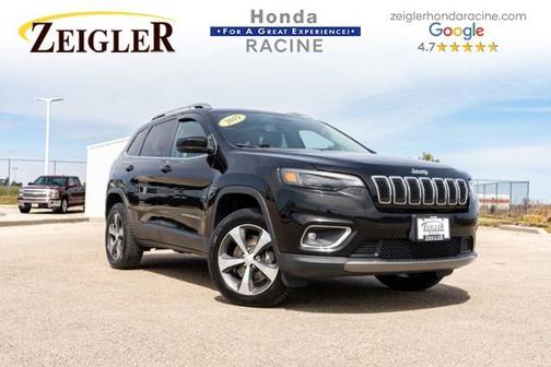 Diamond Black Crystal Pearlcoat 2019 Jeep Cherokee Limited