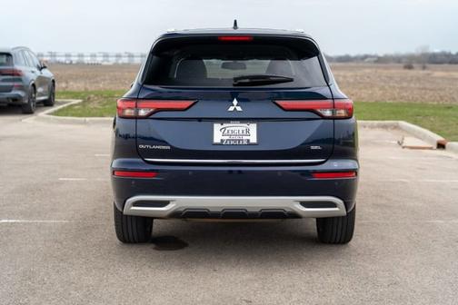 2023 Mitsubishi Outlander SEL