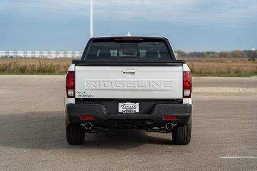2025 Honda Ridgeline Black Edition