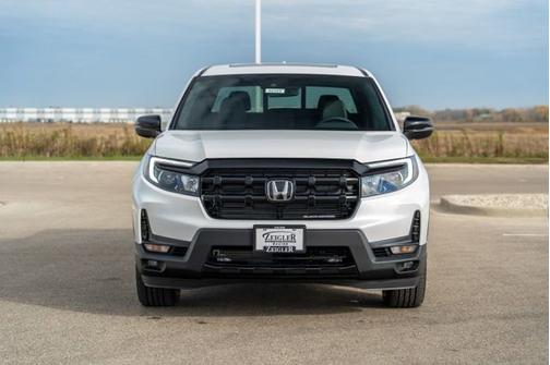 2025 Honda Ridgeline Black Edition