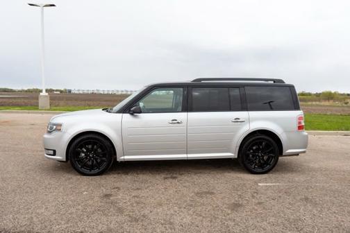Ingot Silver Metallic 2019 Ford Flex Limited