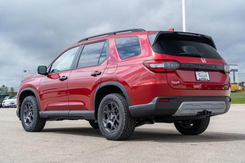 2025 Honda Pilot TrailSport
