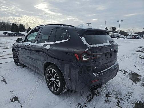 2022 BMW X3 M40i