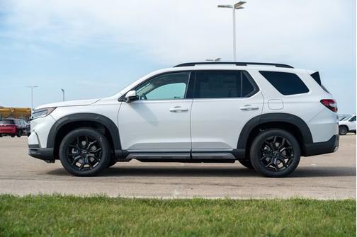 2025 Honda Pilot Touring+