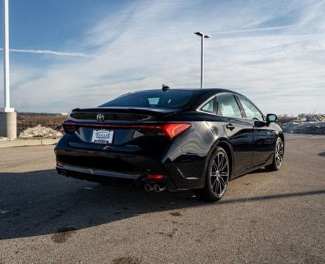 2021 Toyota Avalon Touring