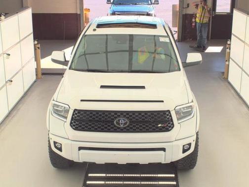 2018 Toyota Tundra Platinum