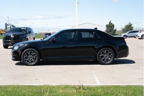 2018 Chrysler 300 S
