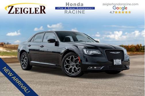 2018 Chrysler 300 S