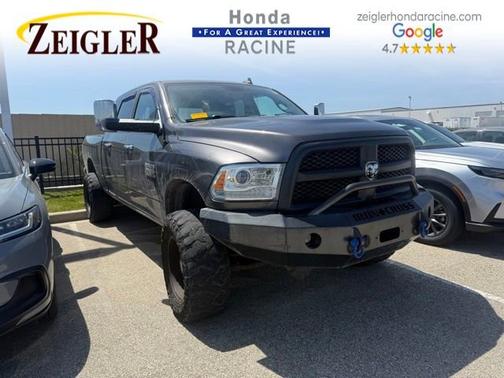 Granite Crystal Metallic Clearcoat 2014 RAM 2500 Laramie