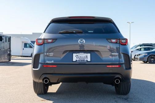 2024 Mazda CX-50 2.5 S Preferred Package