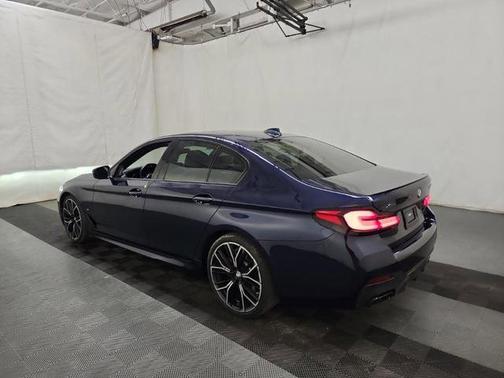 2022 BMW M550 M550i xDrive