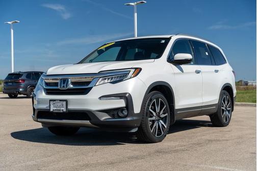 2022 Honda Pilot Touring 7-Passenger
