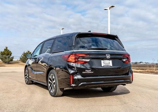 CRYSTAL BLACK 2026 Honda Odyssey EX-L