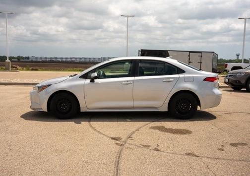Classic Silver Metallic 2020 Toyota Corolla LE