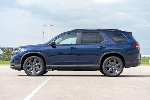 2025 Honda Pilot Sport