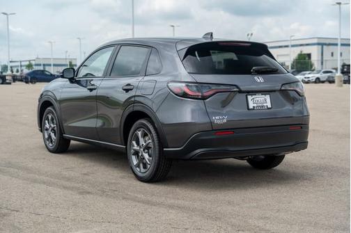 2026 Honda HR-V LX