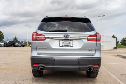 Ice Silver Metallic 2021 Subaru Ascent Limited