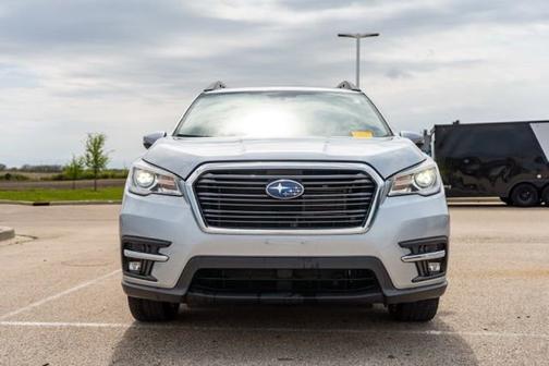 Ice Silver Metallic 2021 Subaru Ascent Limited