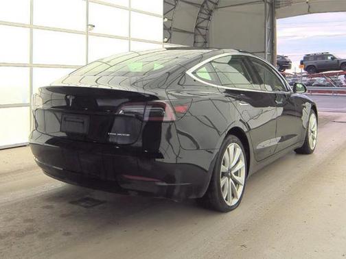 2019 Tesla Model 3 Performance