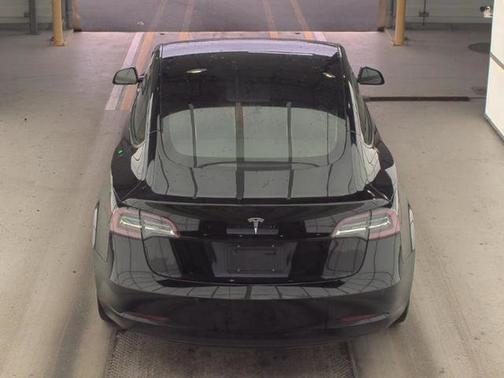 2022 Tesla Model 3 Base