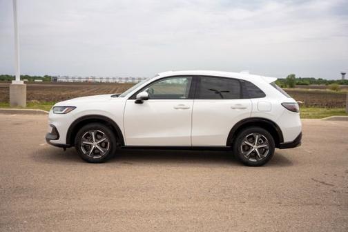 Platinum White Pearl 2024 Honda HR-V EX-L