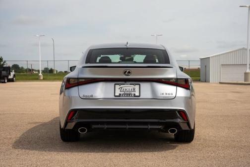 Iridium 2024 Lexus IS 350 F SPORT Design