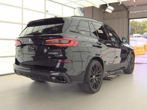 2023 BMW X5 M50i