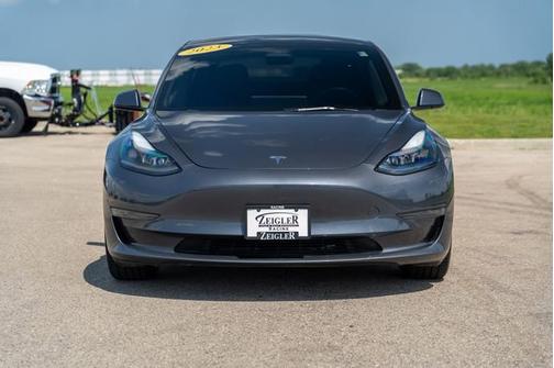 2023 Tesla Model 3 Base