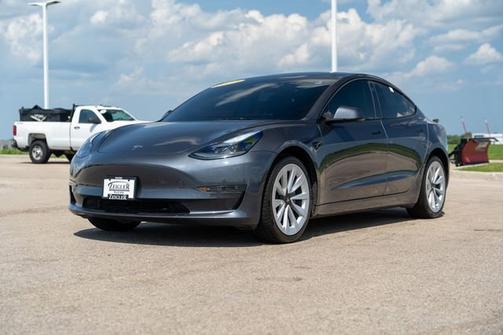 2023 Tesla Model 3 Base