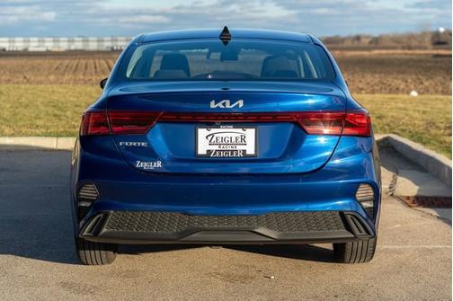 2024 Kia Forte LXS