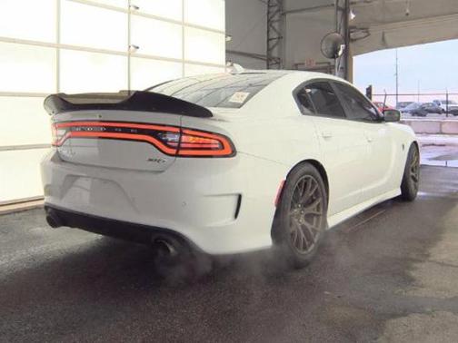 2016 Dodge Charger SRT Hellcat