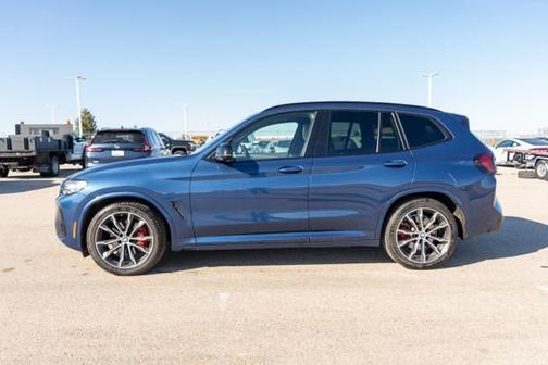 2022 BMW X3 M40i