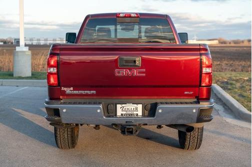 2017 GMC Sierra 2500 SLT