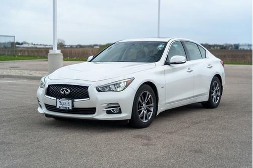 2017 INFINITI Q50 3.0t Signature Edition