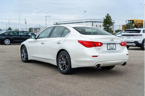 2017 INFINITI Q50 3.0t Signature Edition