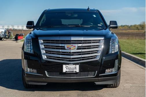 2016 Cadillac Escalade Platinum