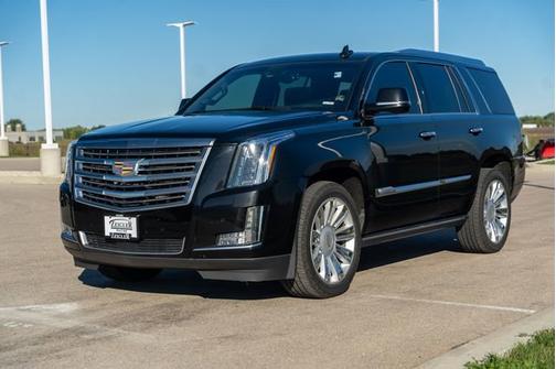 2016 Cadillac Escalade Platinum