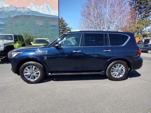 2020 INFINITI QX80 Luxe