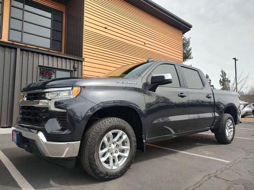 Dark Ash Metallic 2023 Chevrolet Silverado 1500 LT