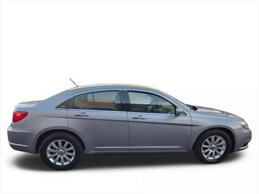 2014 Chrysler 200 Touring