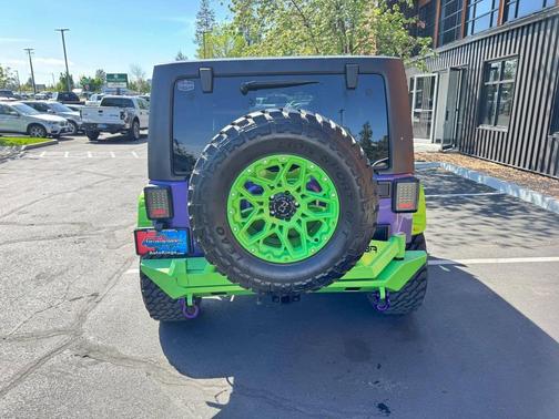 Xtreme Purple Pearlcoat 2018 Jeep Wrangler JK Unlimited Sahara