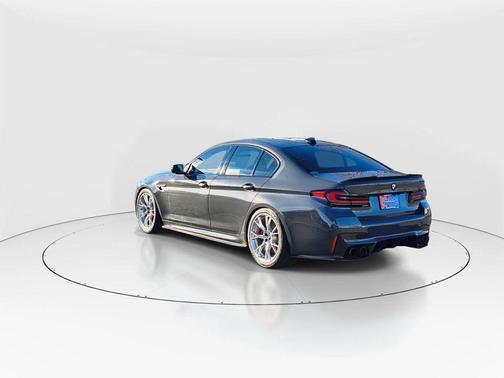 2022 BMW M5 Base