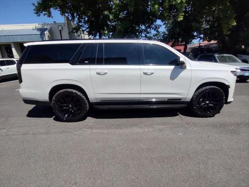2021 Cadillac Escalade ESV Sport
