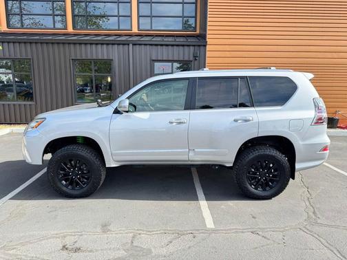 Silver Lining Metallic 2016 Lexus GX 460 Base