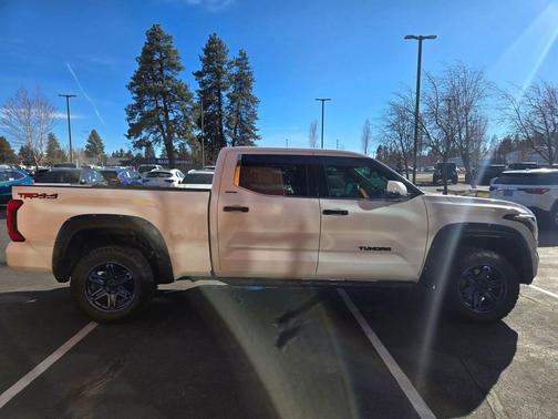 Ice Cap 2023 Toyota Tundra Limited