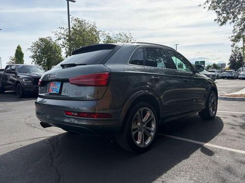 Daytona Gray Pearl 2018 Audi Q3 2.0T Sport Premium