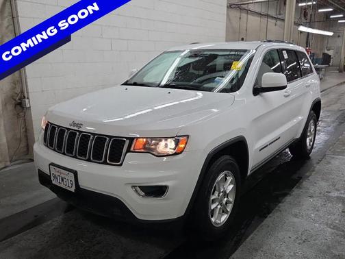 2020 Jeep Grand Cherokee Laredo