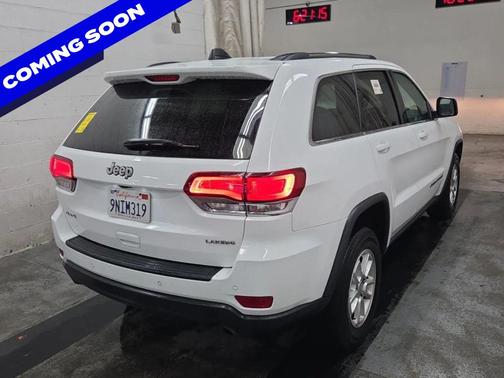 2020 Jeep Grand Cherokee Laredo