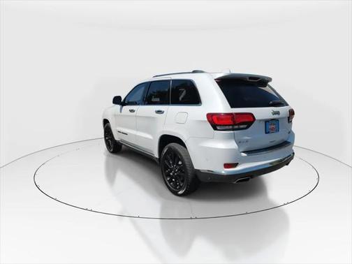 2019 Jeep Grand Cherokee Summit