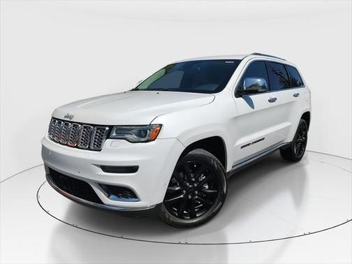 2019 Jeep Grand Cherokee Summit